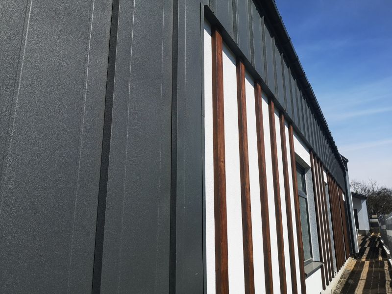 Metal Siding Replacement in Dearborn Heights, MI